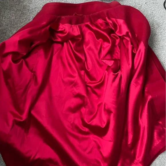 Vintage Ruby Red Women's Cape Coat - Picture 11 of 12
